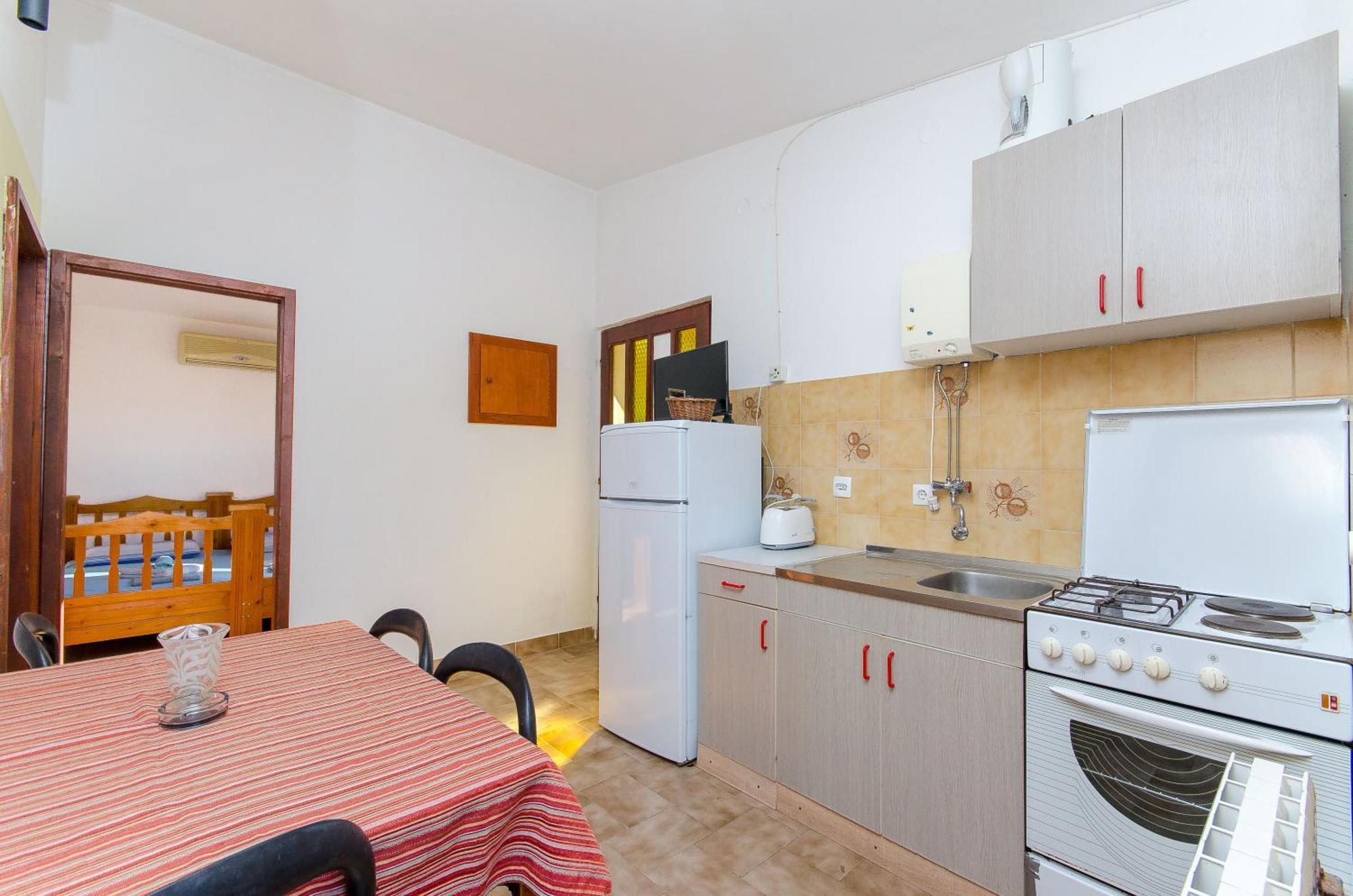 Apartments Lorena Stomorska Bilik gambar