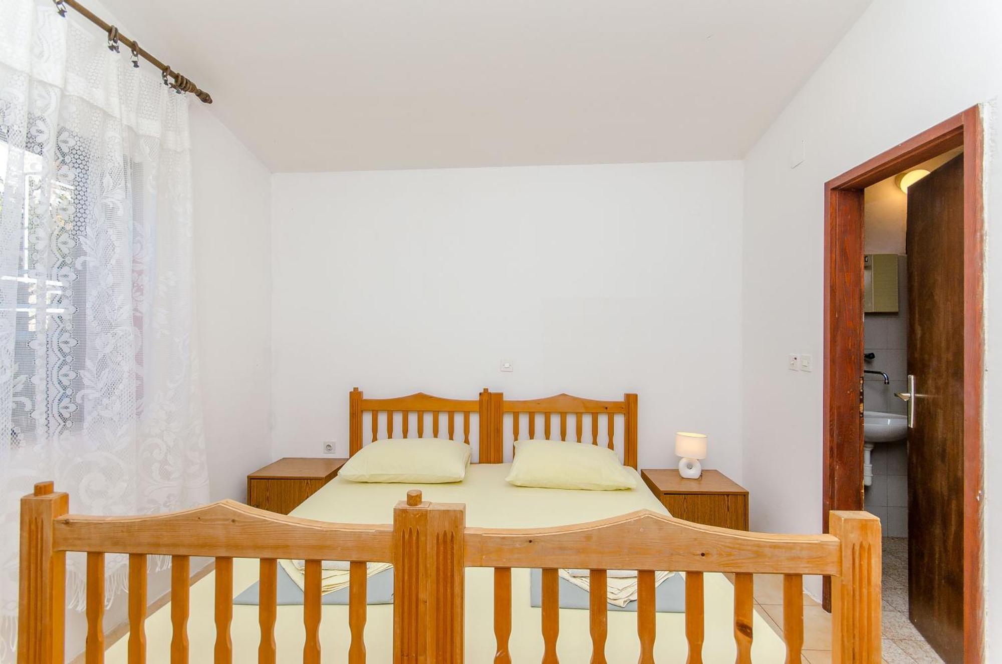 Apartments Lorena Stomorska Luaran gambar
